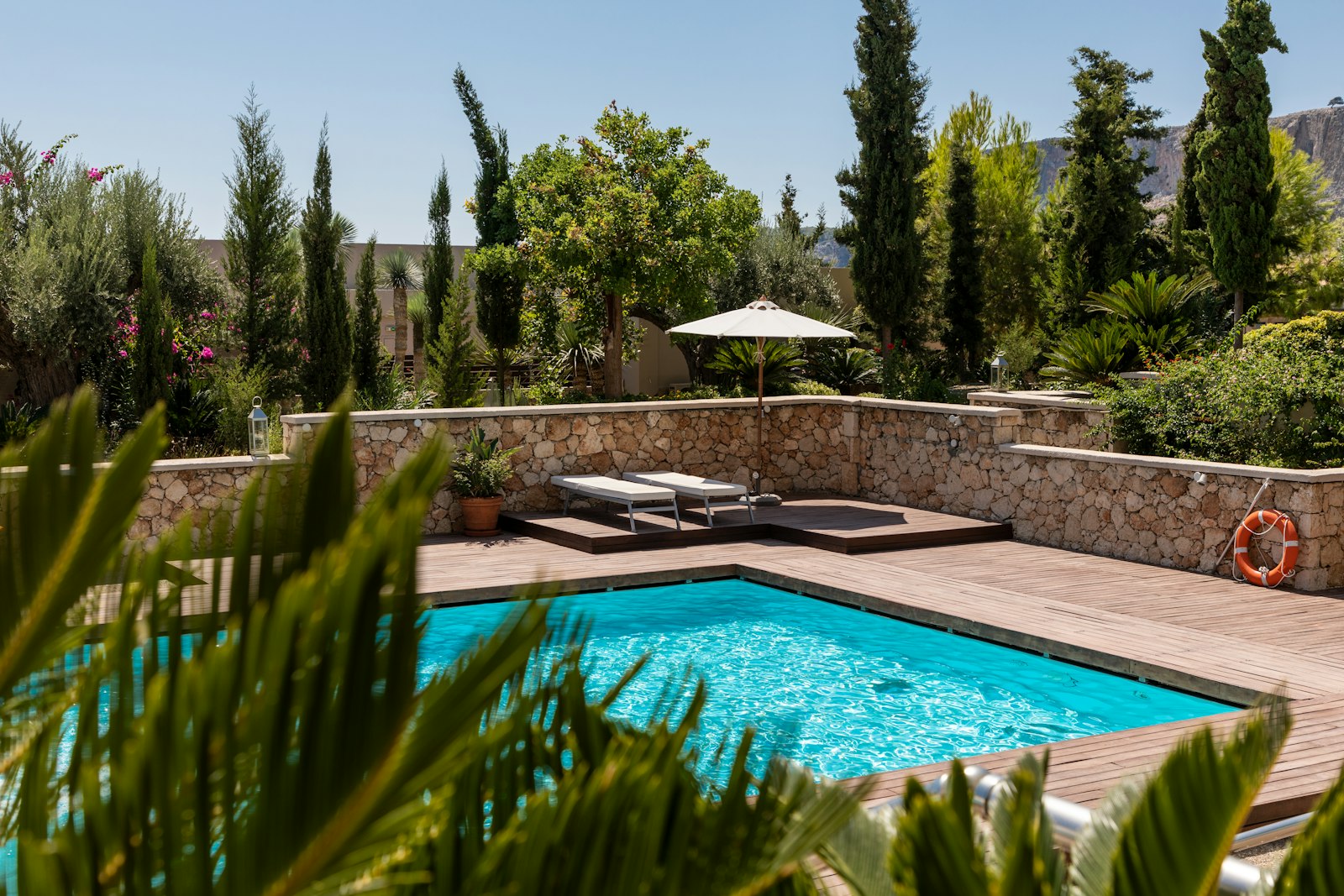 Agua Clara Flow — Custom Pool Builder in Santa Barbara